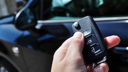 Rund um die Insolvenz des Türschloss-Herstellers Kiekert streiten sich der chinesische ...