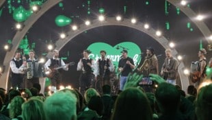 Bei der großen Aufsteirern-Show am 4. Oktober bringen Sašo Avesnik &amp; seine Oberkrainer mit ...