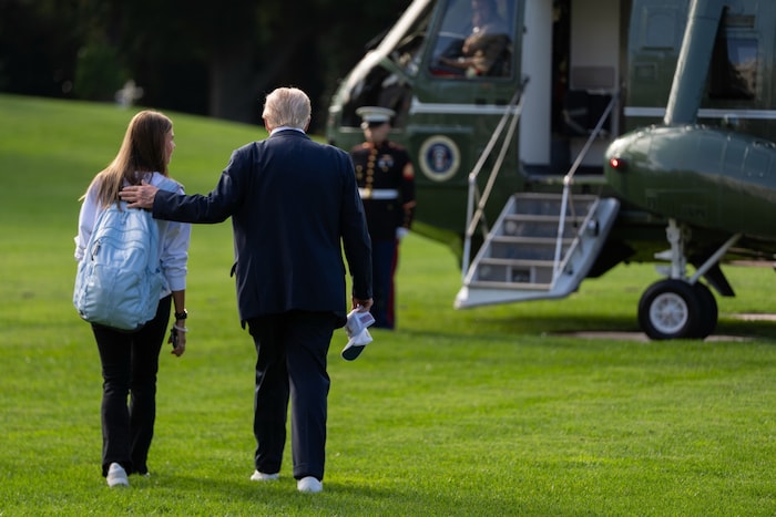 Mit dem Hubschrauber zum Golfplatz ... alltäglich für Familie Trump.