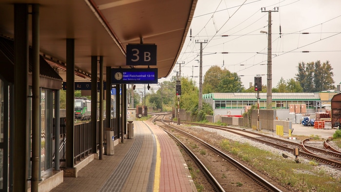 Der Halleiner Bahnsteig bleibt 2026 im Fernverkehr verwaist