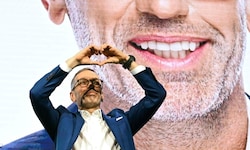 Herbert Kickl wurde am Parteitag in Salzburg mit 97 Prozent als Chef der Blauen wieder gewählt. ...