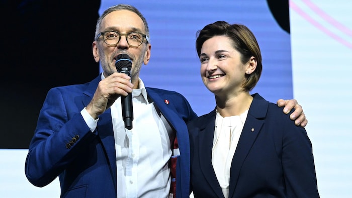 Herbert Kickl mit Marlene Svazek