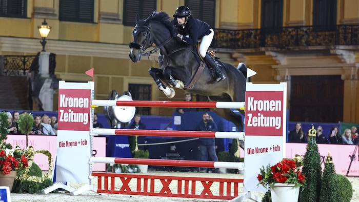 Martin Fuchs mit „Connor Jei“ spang zum Sieg.