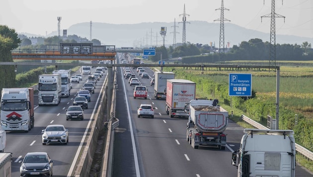 Die A9 zwischen Graz-West und Wildon könnte frühestens ab 2030 auf drei Spure je Fahrtrichtung ...