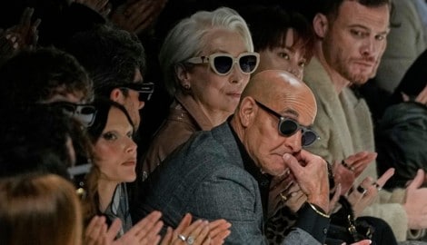 Streep saß bei der Schau des italienischen Designerpaars Domenico Dolce und Stefano Gabbana in ...