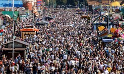 Am Samstag schilderten Wiesn-Besucher Angst und Panik – verursacht durch die offenbar unklare ...