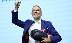 Der blaue Frontmann Herbert Kickl wurde mit 96,94 Prozent als Parteichef bestätigt.