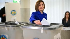 Moldaus Staatspräsidentin Maia Sandu darf jubeln: Ihre Partei liegt bei der Parlamentswahl ...