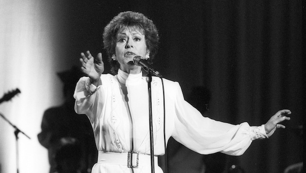 Caterina Valentes Repertoire reicht von Schlager über Jazz bis Chansons.