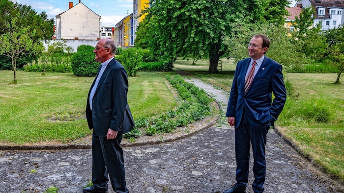 Vor rund einem Jahr wurde nach einer Vereinbarung von Bischof Schwarz und Stadtchef Matthias ...