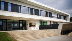 In der VS St. Pantaleon gehen drei Lehrerinnen in Karenz, die Nachfolge ist noch nicht geregelt.