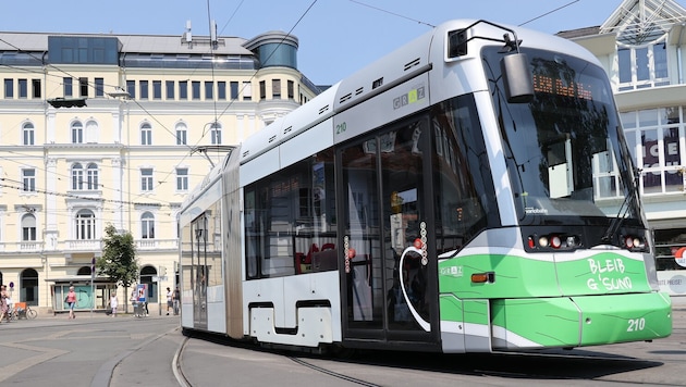 In Graz wurde erneut eine Fußgängerin von einer Straßenbahn erfasst. (Symbolbild)