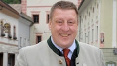 Josef Jury gab seinen Rücktritt bekannt.