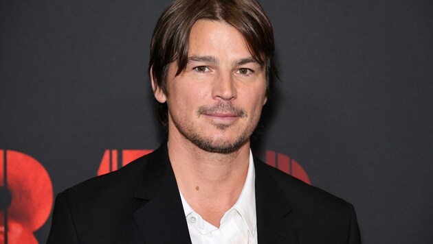 Schauspieler Josh Hartnett war in einen Unfall mit einem Polizeiauto involviert und musste im ...