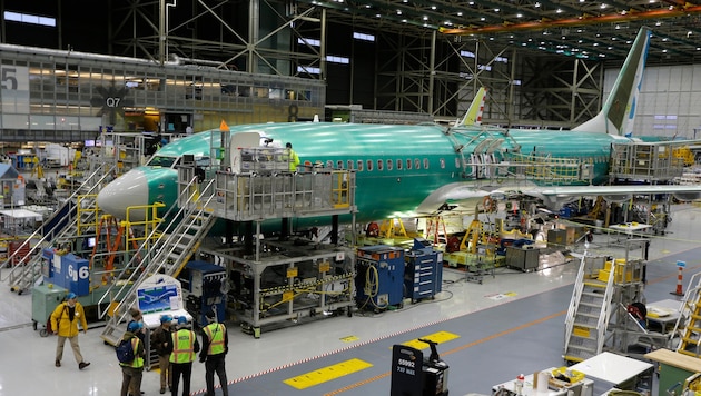 Nach Pannenserien und tödlichen Abstürzen entwickelt Boeing einem Medienbericht zufolge einen ...