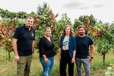 Reinhold Krutzler (Winzer, Obmann Eisenberg DAC), Kathrin Stubits (Winzerin), ...