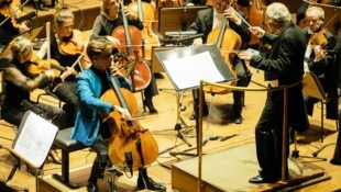 Jeremias Fliedl und Maestro Adam Fischer im Grazer Stefaniensaal