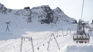 Der Skiwinter in Österreichs Gletscherskigebieten beginnt wieder. 