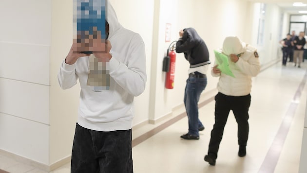 Für die zehn Burschen gab es in dem aufsehenerregenden Prozess nicht rechtskräftige Freisprüche ...