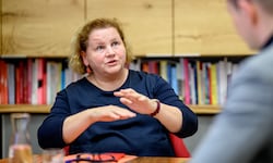 SPÖ-Ministerin Schumann – von der Gewerkschaft in ein Mega-Ressort mit vielen Baustellen und ...