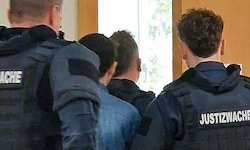 Der Angeklagte war bis April dieses Jahres mit der islamistischen Terrororganisation IS ...