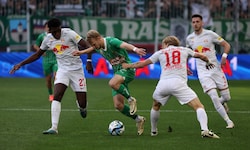 Aleksa Terzic (re.) verlässt den FC Red Bull Salzburg in Richtung Italien.