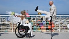 Handbikerin Svetlana Moshkovich heiratete jüngst ihren Freund Andrea, der Para-Radsportler ist.