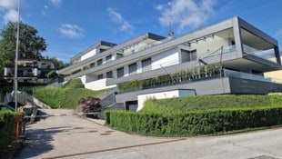 Für das Objekt am Seecorso, in dem auch Andreas Gabalier eine Wohnung besitzt, fehlt die ...