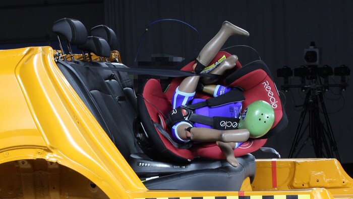 Der „Reecle 360“ ist einer der beiden Kindersitze, vor denen der ÖAMTC aktuell warnt.