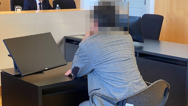 Der Mann will sich an nichts erinnern können, er sei betrunken gewesen. Richter Wehinger half ...