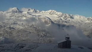 Auf 2100 Metern präsentierte sich der Krippenstein am Dienstag das erste Mal weiß.