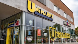 In Oberösterreich sind 45 Filialen und rund 600 Mitarbeiter vom Unimarkt-Rückzug betroffen.
