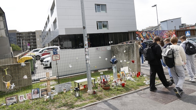 Nach der Amoktat in Graz werden in vielen Schulen die Sicherheitskonzepte überarbeitet.