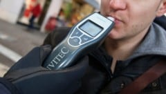 Mit Alkotests hatte der Unfalllenker bereits Erfahrung (Symbolfoto).