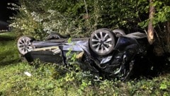 Am Auto entstand ein Totalschaden.