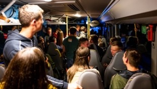 30.000 Fahrgäste pro Jahr werden sicher durch die Nacht gebracht. 