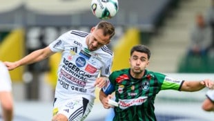Gegen Hartberg durfte Ekain Azkune (r.) in der Bundesliga ran.