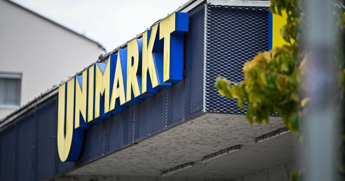 Poker um Filialen - Unimarkt-Mitarbeiter müssen noch länger bangen
