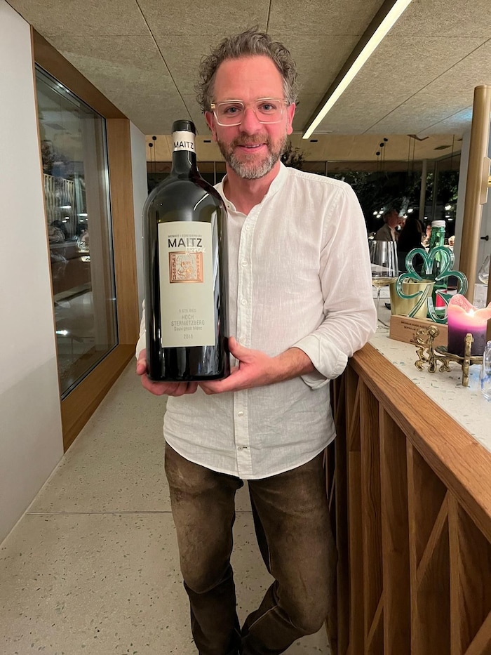 Der steirische Winzer Wolfgang Maitz kredenzte persönlich die passenden Weine zu den einzelnen ...