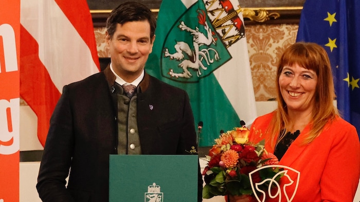 Bei der Verleihung des Tierschutzpreises mit Landesrat Hannes Amesbauer