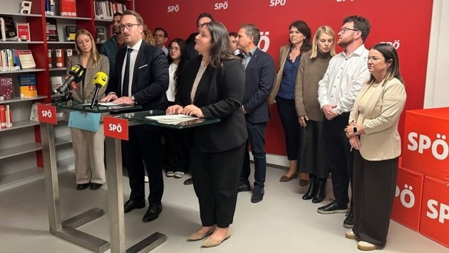 Geschlossenheit demonstrierte die SPÖ rund um Landesparteivorsitzenden Philipp Wohlgemuth und ...