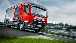 Rosenbauer produziert Fahrzeuge und Ausstattung für Feuerwehren.
