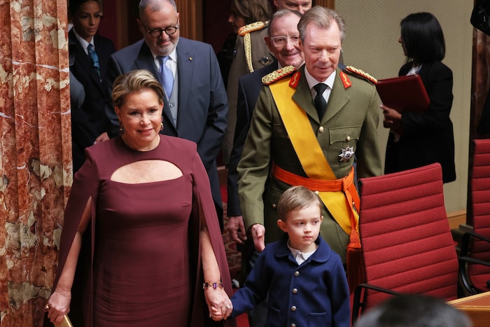 Oma Maria Teresa mit Prinz Charles, der seit Freitag der jüngste Thronfolger Europas ist
