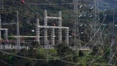 Am Freitag wurde die mögliche Ursache für das Blackout in Spanien und Portugal, das sich Ende ...