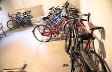 Die Ganoven hatten es auf Räder abgesehen (Symbolbild).