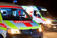 Insgesamt vier Personen mussten ins Krankenhaus gebracht werden. 