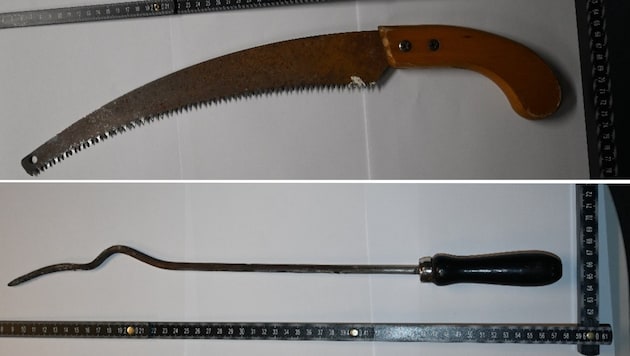 Mit diesen beiden Werkzeugen soll der Bewohner die Mitarbeiter bedroht haben.