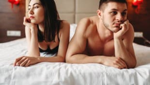 Wie kommt es, dass manche Menschen selbst im hohen Erwachsenenalter noch nie Sex hatten? ...