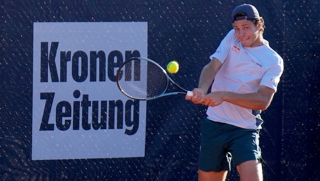 Joel Schwärzler wird 2026 wieder in der ersten Bundesliga spielen.