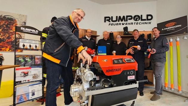 Andreas Rumpold versorgt die Feuerwehren nun auch aus Klagenfurt.